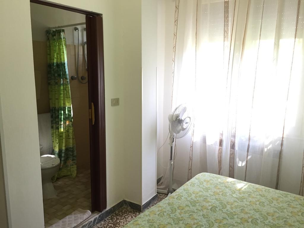 Hotel Toledo 里米尼 客房 照片