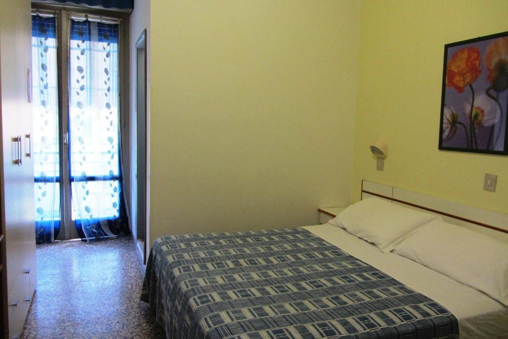 Hotel Toledo 里米尼 外观 照片