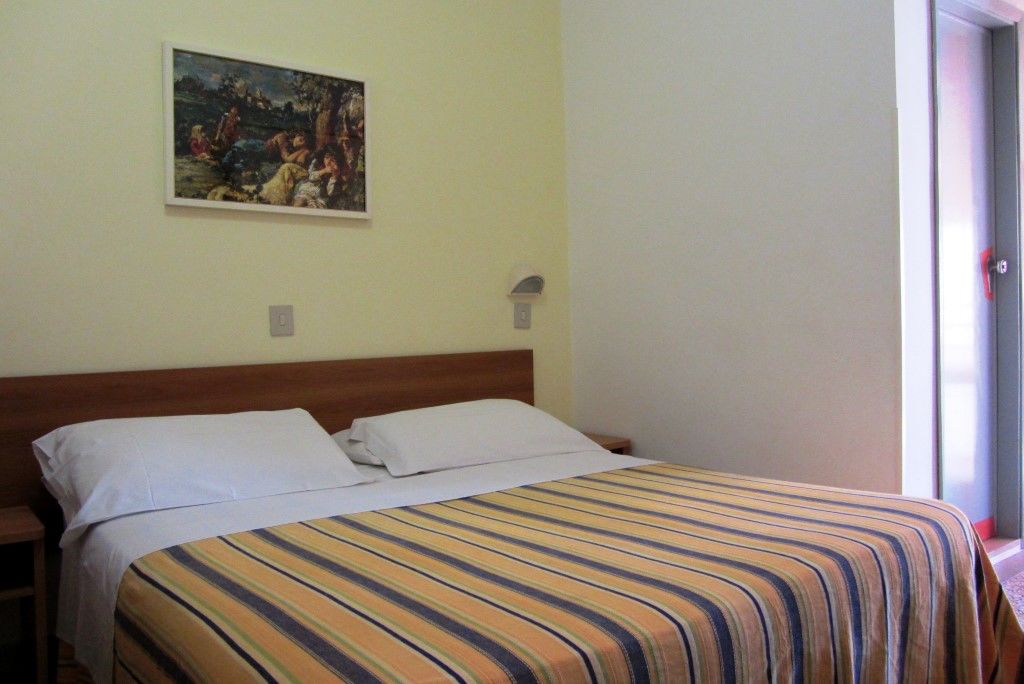 Hotel Toledo 里米尼 外观 照片